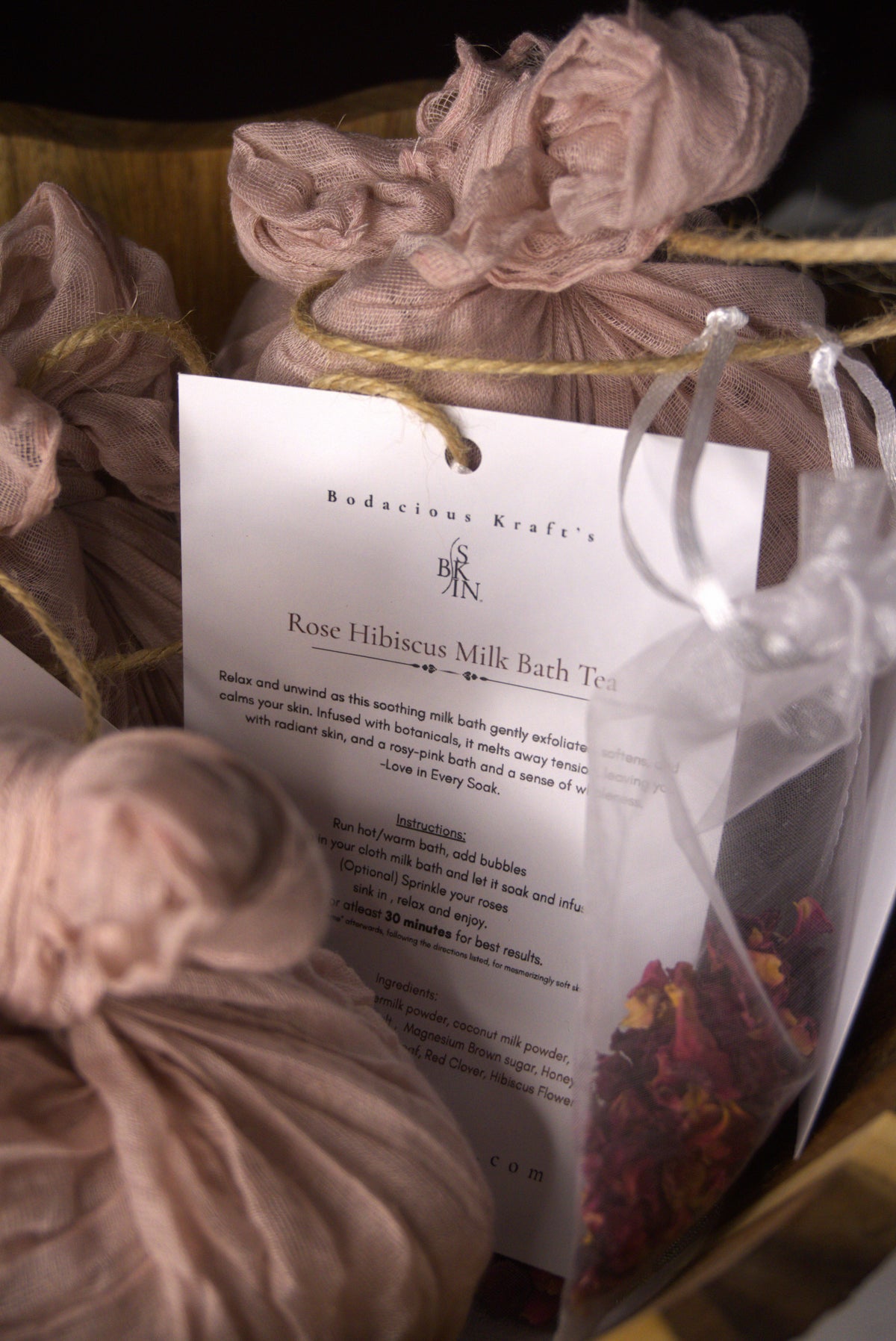 Rose Hibiscus Milk Bath Tea